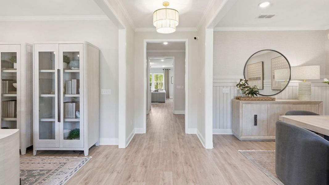 Representative furnished interior of a home built from the Braddock by Pulte Homes in Oakleaf Chase, Blythewood (Image 9).