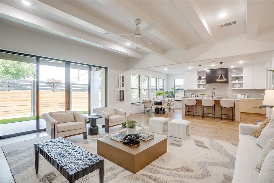 Furnished interior view inside a new home in , Fort Worth (Image 27). Furnished interior view inside a new home in , Fort Worth (Image 27).