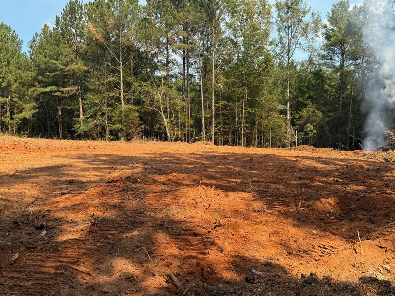 Site preparation for new homesites in Williams Mill, Zebulon (Image 5).