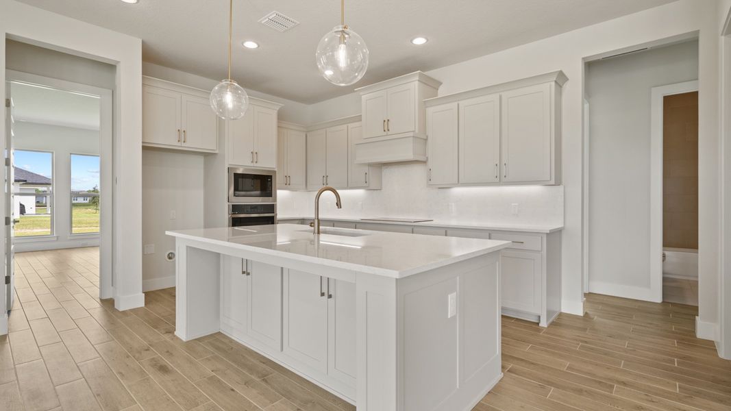 Representative furnished interior of a home built from the 2011F by Perry Homes in Magnolia Bay, Nokomis (Image 17). Representative furnished interior of a home built from the 2011F by Perry Homes in Magnolia Bay, Nokomis (Image 17).
