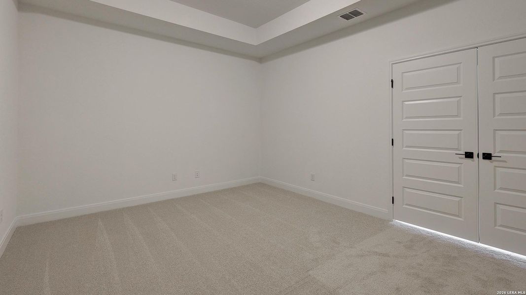 Spacious, unfurnished interior of a new home in Kallison Ranch, San Antonio (Image 19).