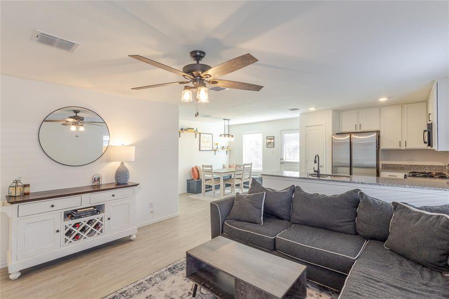 Furnished interior view inside a new home in Preserve at Honey Creek: Watermill Collection, McKinney (Image 24).