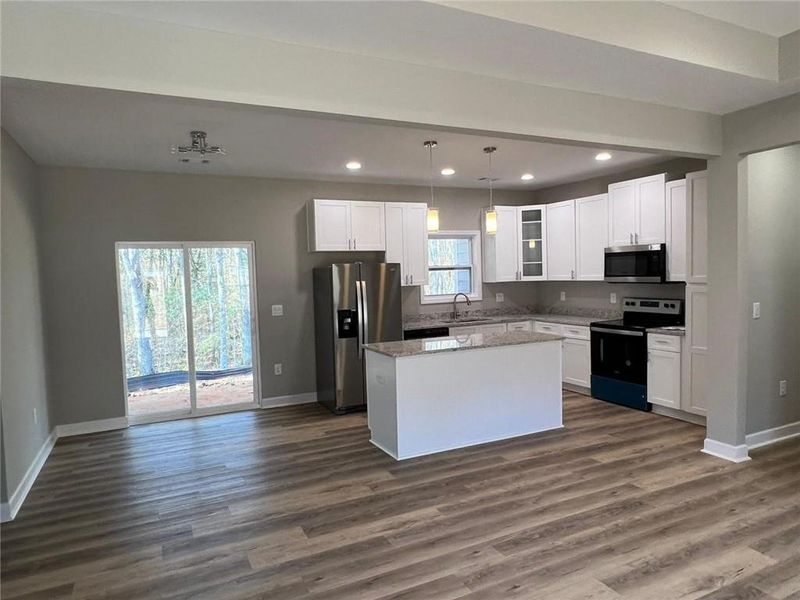 Image 19 of a home in . Image 19 of a home in .