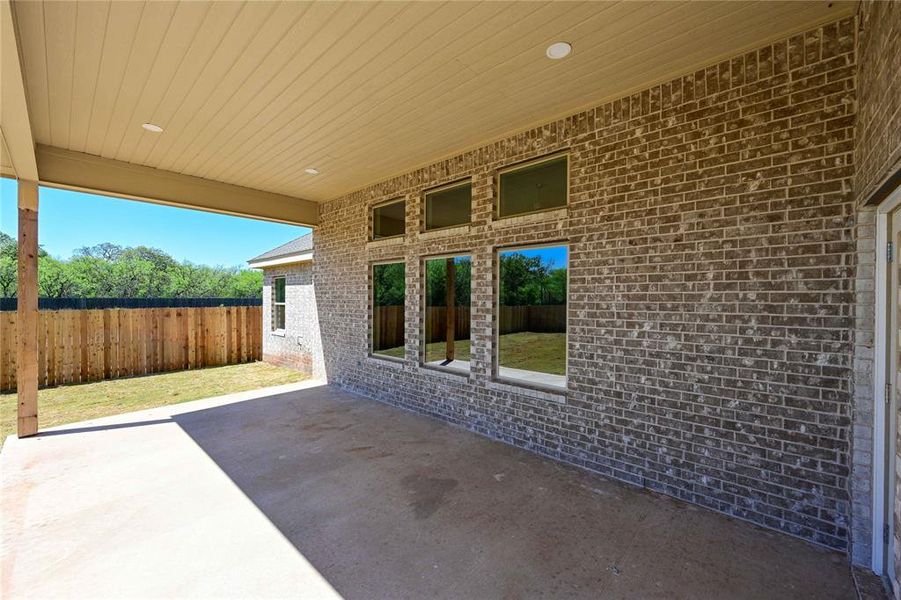 Exterior details and patio area of a home in , Abilene (Image 4).