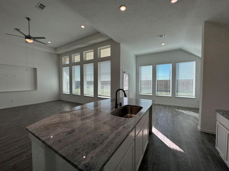 Image 22 of a home in .