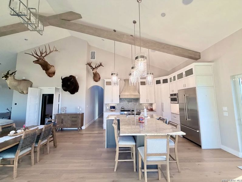 Furnished interior view inside a new home in , Bandera (Image 5).