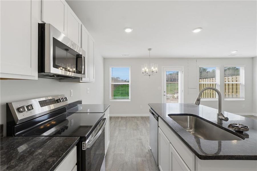 Furnished interior view inside a new home in Moss Creek, Hogansville (Image 11).