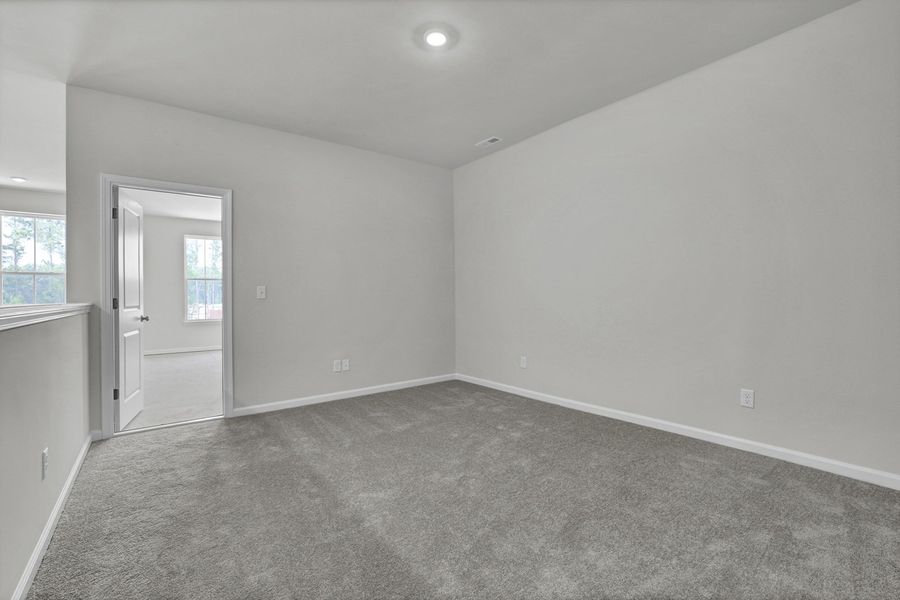Spacious, unfurnished interior of a new home in Grand Park, Leland (Image 21).