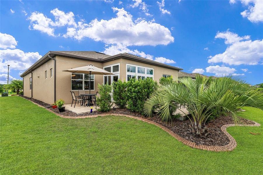 Exterior details and patio area of a home in , Ocala (Image 25). Exterior details and patio area of a home in , Ocala (Image 25).