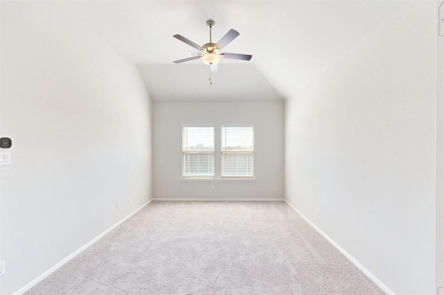 Spacious, unfurnished interior of a new home in Meadow Park, Ponder (Image 13). Spacious, unfurnished interior of a new home in Meadow Park, Ponder (Image 13).