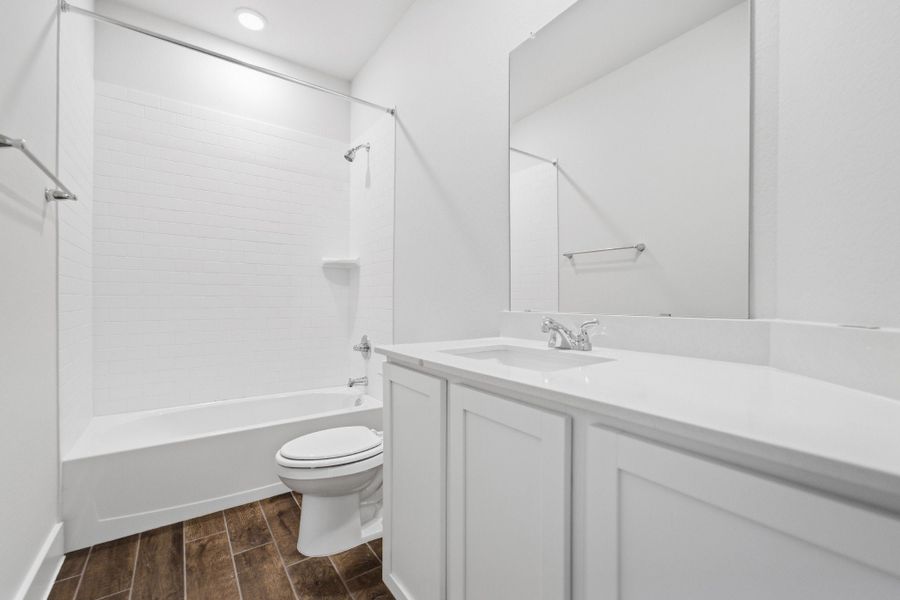 Furnished interior view inside a new home in Pecan Estates, Crosby (Image 6).