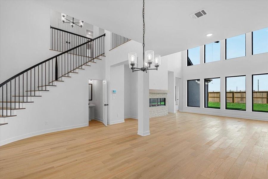 Spacious, unfurnished interior of a new home in Jordan Ranch 70′ Lots, Fulshear (Image 27). Spacious, unfurnished interior of a new home in Jordan Ranch 70′ Lots, Fulshear (Image 27).