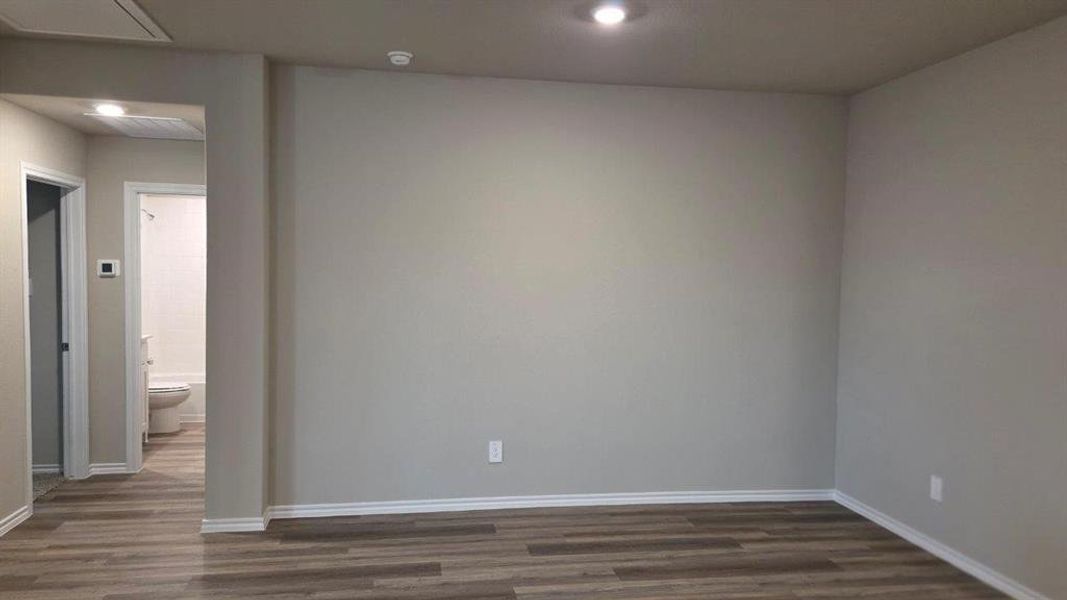 Spacious, unfurnished interior of a new home in Rosewood at Beltmill, Fort Worth (Image 14).