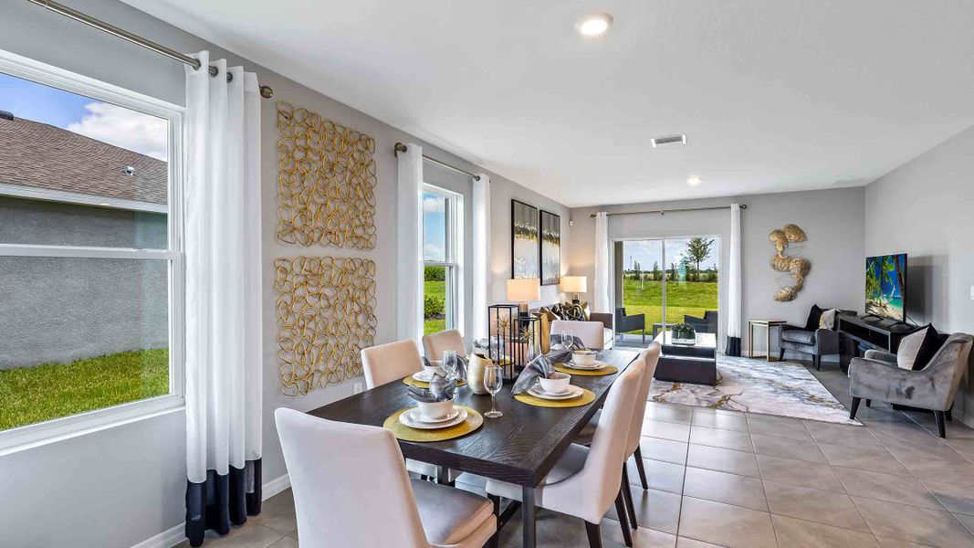 Representative furnished interior of a home built from the Robie II by D.R. Horton in Star Farms at Lakewood Ranch, Bradenton (Image 7).