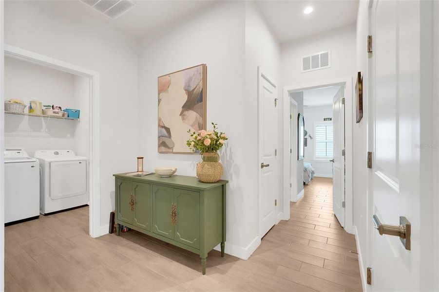 Furnished interior view inside a new home in , Clermont (Image 26).