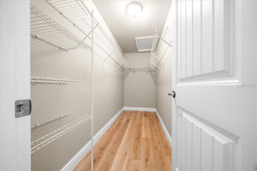 Image 38 of a home in .