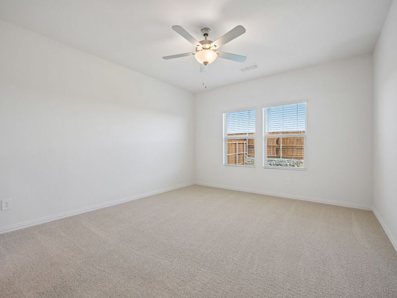 Spacious, unfurnished interior of a new home in Parks at Foster Crossing - Spring Series, Anna (Image 10). Spacious, unfurnished interior of a new home in Parks at Foster Crossing - Spring Series, Anna (Image 10).