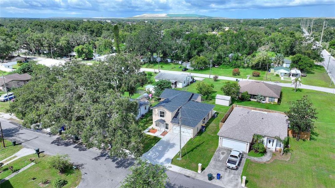 Image 43 of a home in .