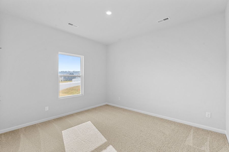 Spacious, unfurnished interior of a new home in Hanes Lake, Winston-Salem (Image 25). Spacious, unfurnished interior of a new home in Hanes Lake, Winston-Salem (Image 25).