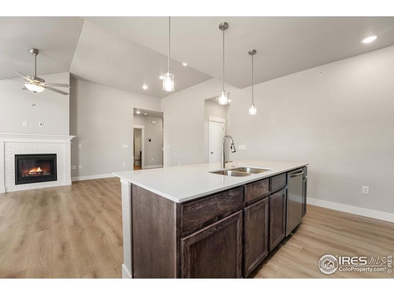 Large island with room for an eat-in kitchen! Large island with room for an eat-in kitchen!