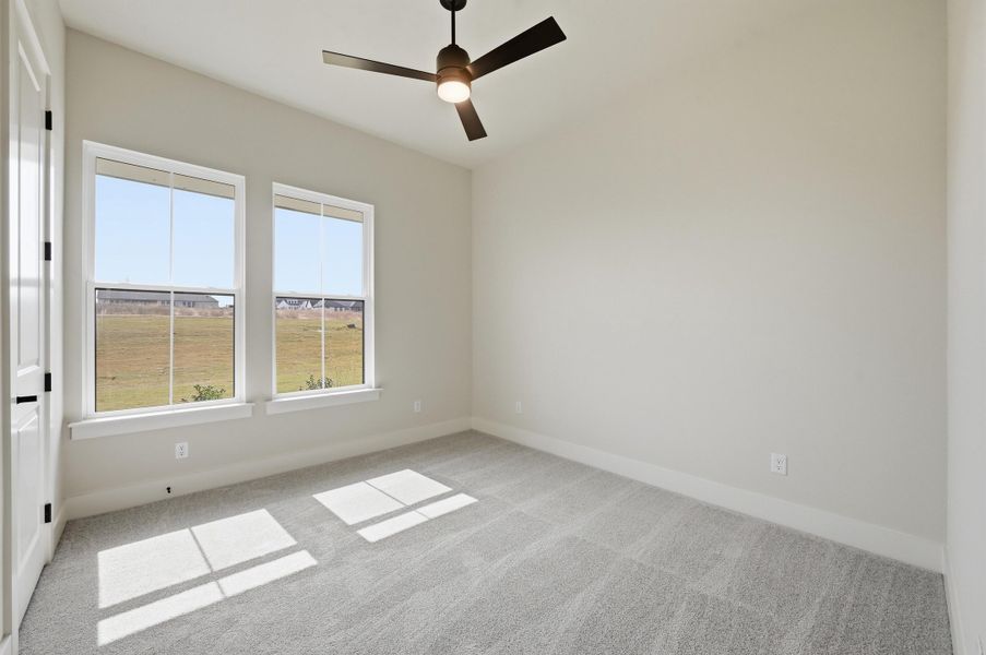 Spacious, unfurnished interior of a new home in Aledo Heights - Aledo ISD, Annetta (Image 22).