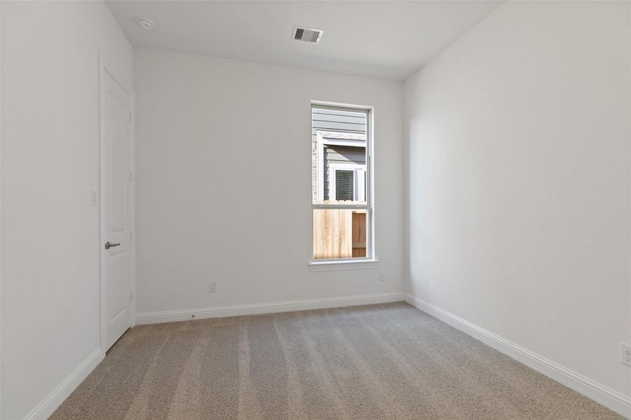 Spacious, unfurnished interior of a new home in Brookewater, Rosenberg (Image 19).