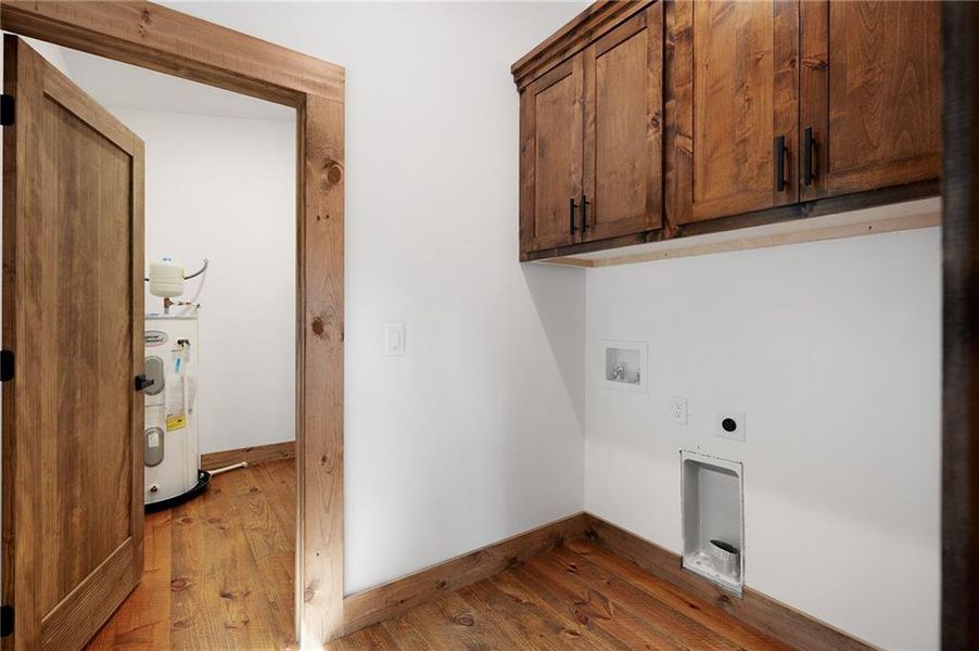 Spacious, unfurnished interior of a new home in , Morganton (Image 32).