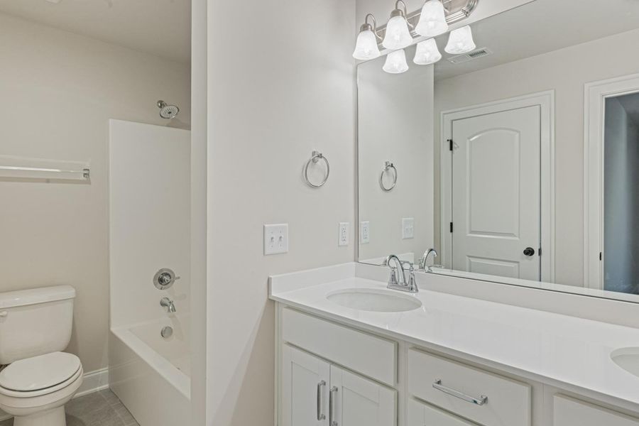 Furnished interior view inside a new home in Woodbridge Glen, Lebanon (Image 18).