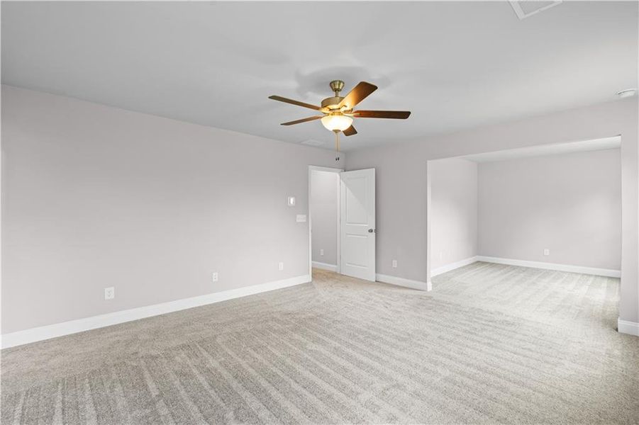 Spacious, unfurnished interior of a new home in Reunion, Hoschton (Image 18).