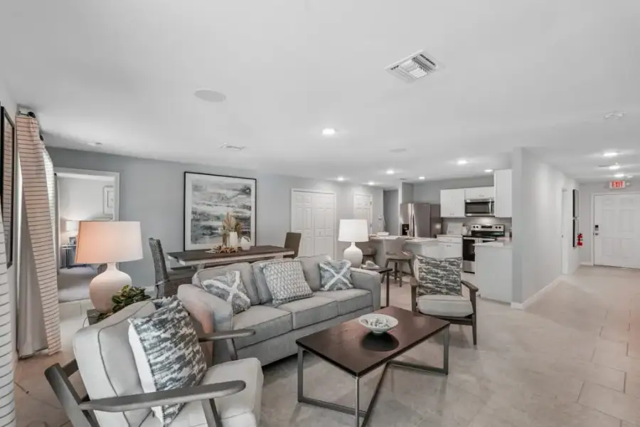 Furnished interior view inside a new home in Cape Coral, Cape Coral (Image 5).