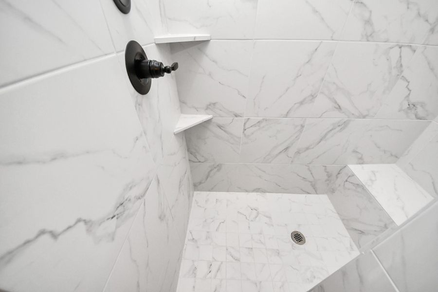 Close-up of interior finishes inside a home in Lexington Heights, Willis (Image 21).