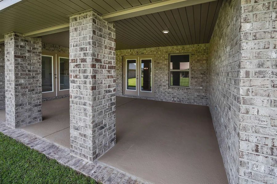 Image 25 of a home in Emmaline Gardens.