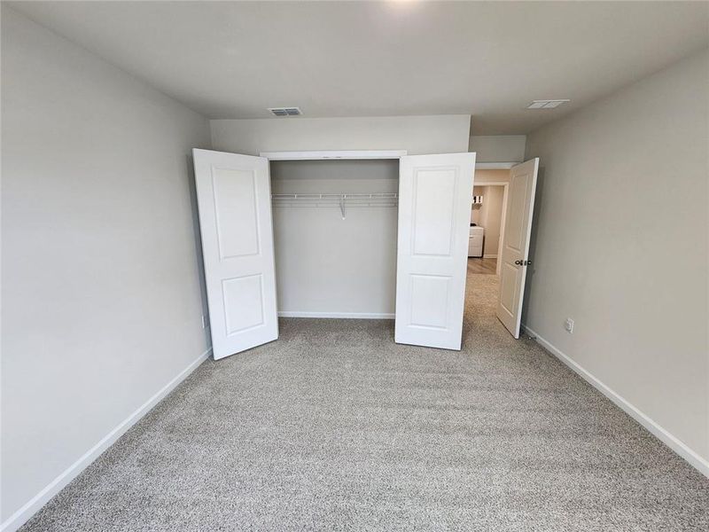 Spacious, unfurnished interior of a new home in The Oaks at Dawson, Dawsonville (Image 66). Spacious, unfurnished interior of a new home in The Oaks at Dawson, Dawsonville (Image 66).