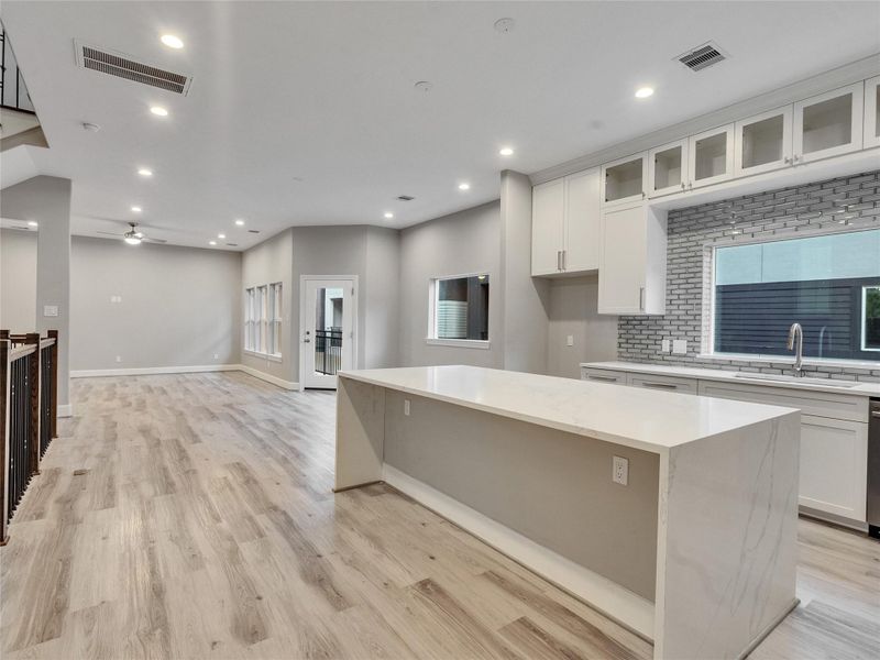 Kitchen island doubles as a breakfast bar