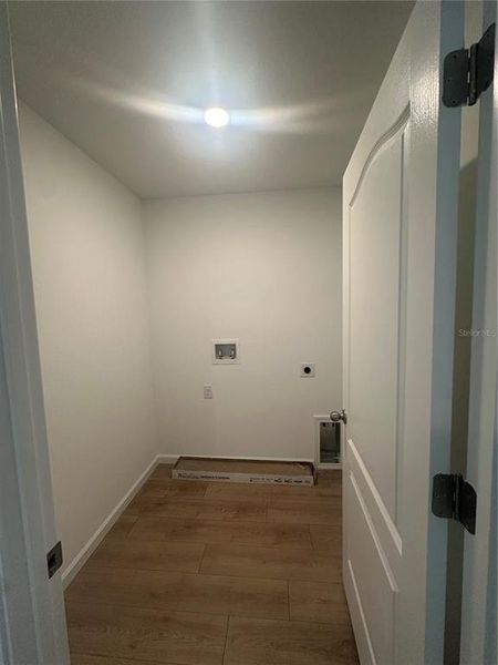 Spacious, unfurnished interior of a new home in Entrada, St. Augustine (Image 21).