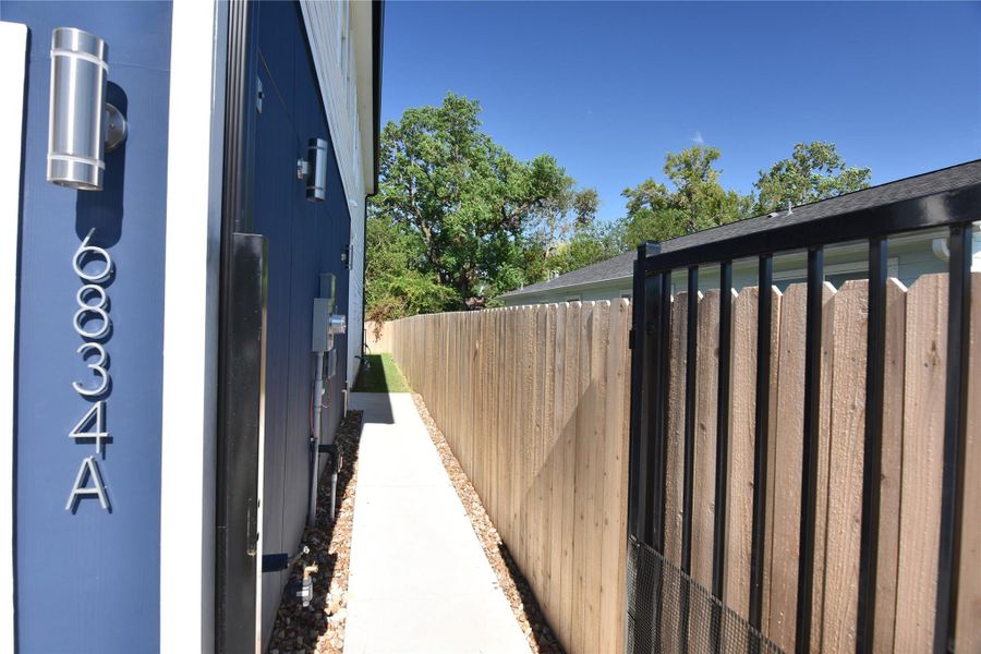 Front exterior of a new home in , Houston, TX, highlighting curb appeal (Image 20). Front exterior of a new home in , Houston, TX, highlighting curb appeal (Image 20).