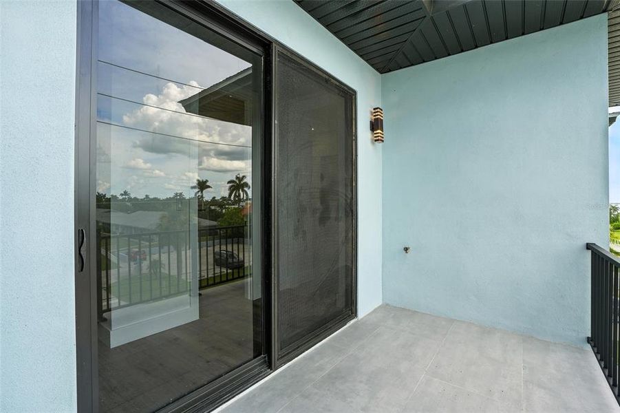 Image 32 of a home in .