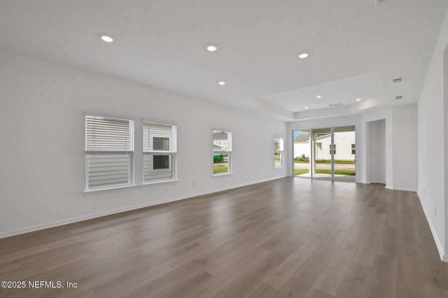 Spacious, unfurnished interior of a new home in Brook Forest, St. Augustine (Image 33).