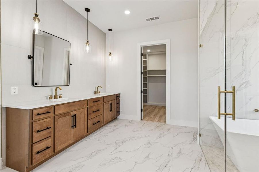 2nd mirror to be installed 2nd mirror to be installed