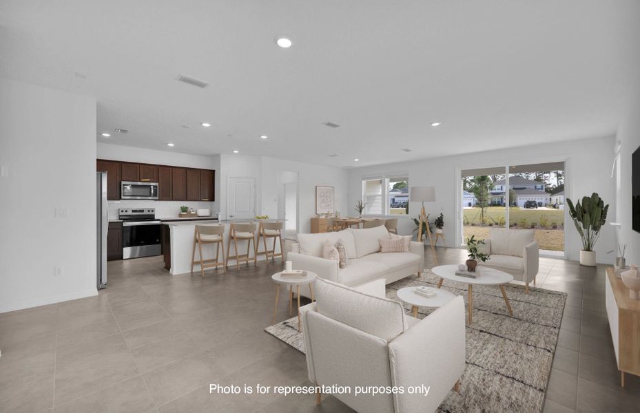 Furnished interior view inside a new home in Hyland Trail, Green Cove Springs (Image 10).