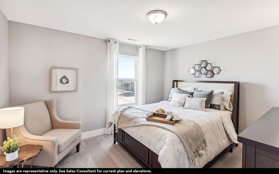 Furnished interior view inside a new home in McCain's Station, Gallatin (Image 17).