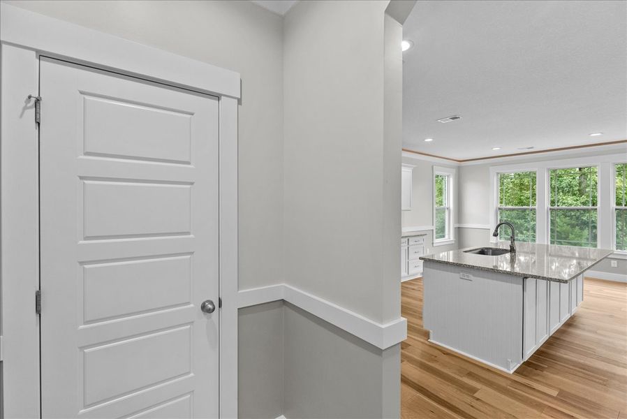 Representative furnished interior of a home built from the Emilia Elite by Enchanted Homes in Pointe Summit, Slater-Marietta (Image 15).