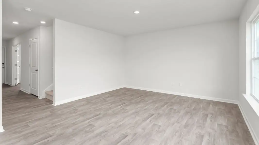 Spacious, unfurnished interior of a new home in Aspen Place, Thomasville (Image 14).