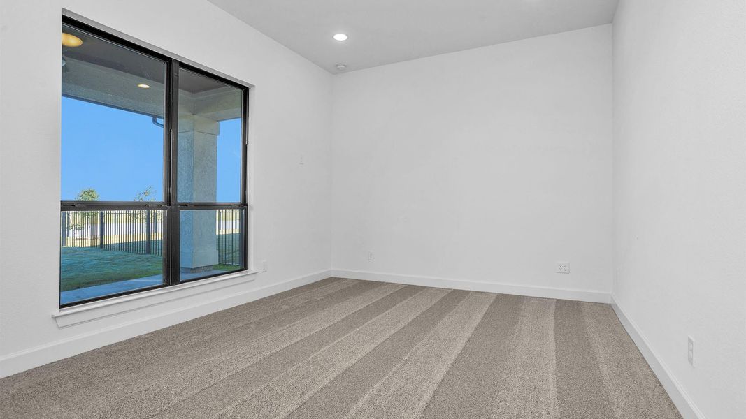 Spacious, unfurnished interior of a new home in Bridgeland 80', Cypress (Image 7). Spacious, unfurnished interior of a new home in Bridgeland 80', Cypress (Image 7).