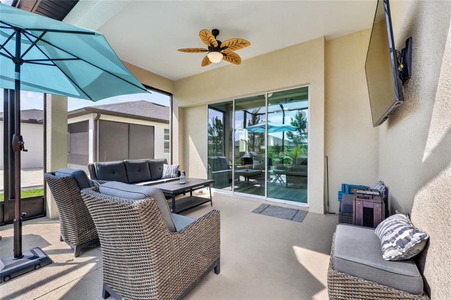 Exterior details and patio area of a home in , Ocala (Image 30).