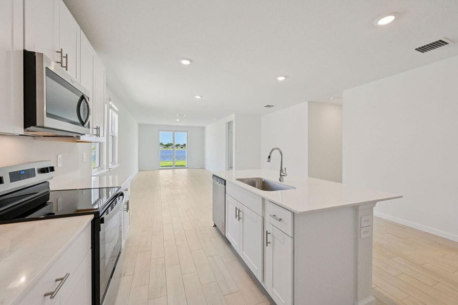 5474 Hampton Park Cir Vero Beach FL (15 5474 Hampton Park Cir Vero Beach FL (15