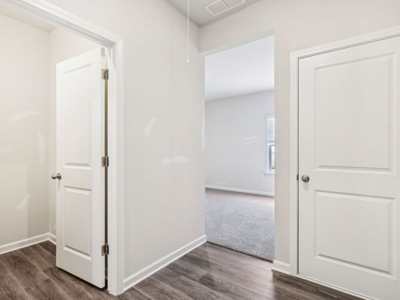 Spacious, unfurnished interior of a new home in Preserve at Mountain Creek, Pendergrass (Image 19).