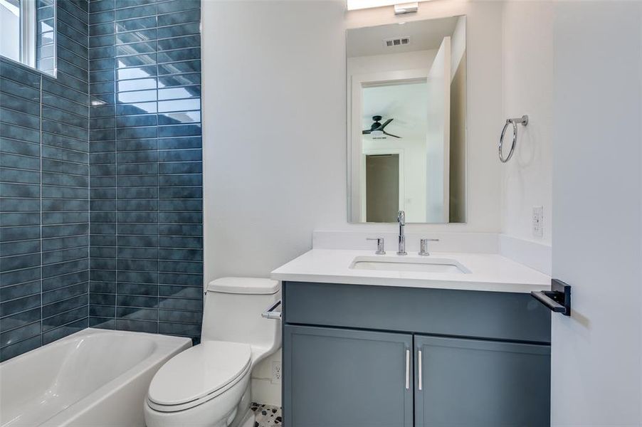 Furnished interior view inside a new home in , Dallas (Image 9). Furnished interior view inside a new home in , Dallas (Image 9).