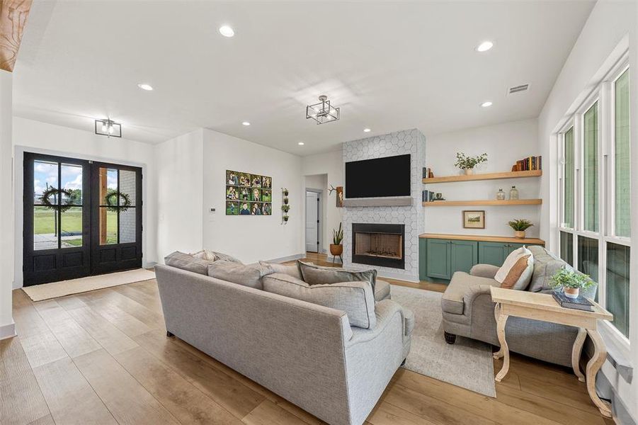 Furnished interior view inside a new home in , Moody (Image 35).