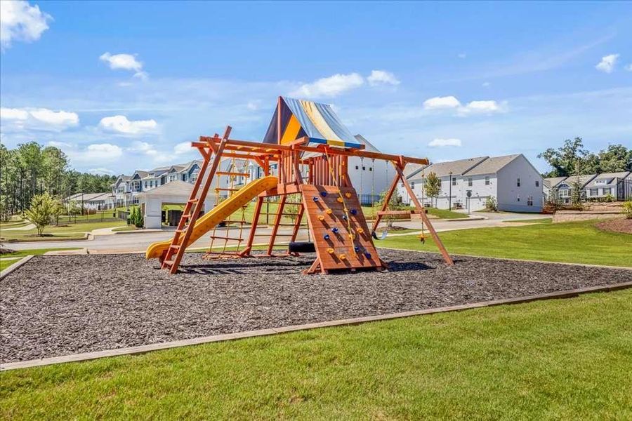 Community amenities in , Conyers (Image 29).